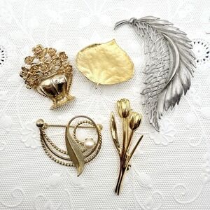Vintage Estate Brooch Lot Gold & Silver Tone Leaf Flower Floral Set of 5 Retro